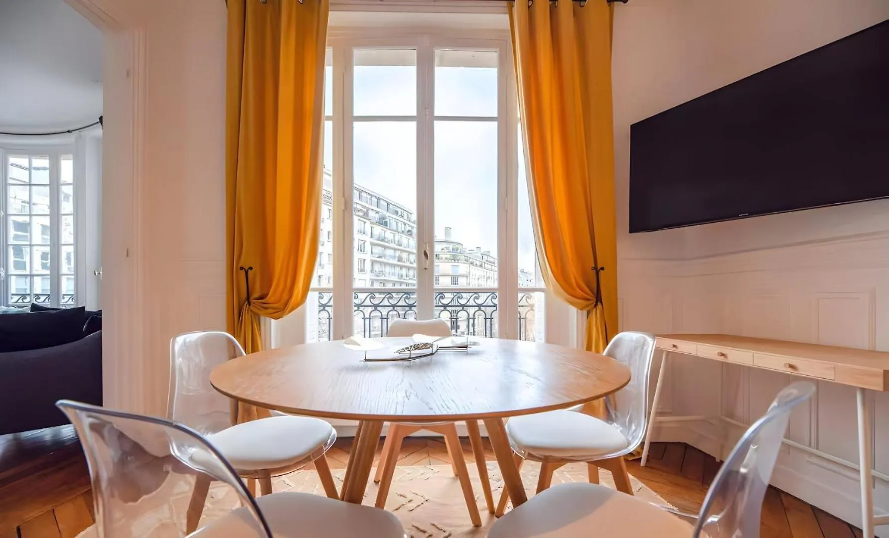 Tbs 321 - Superb Apartment With Eiffel Tower View Paryż 0*,